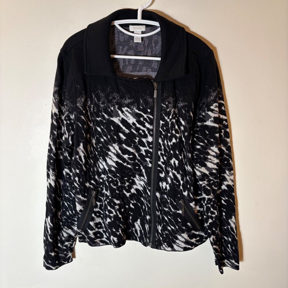 Chico's Zip Front Jacket Size 3 XL Black White Abstract Print Pockets